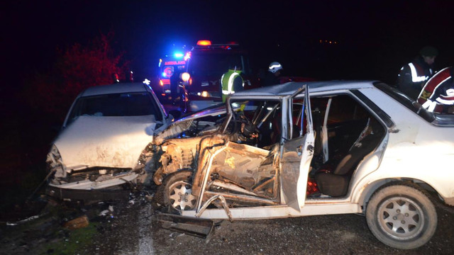 Balıkesir'de zincirleme trafik kazası: 7 yaralı