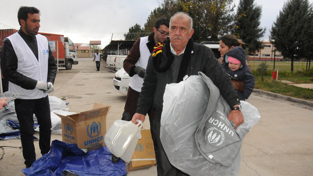 Batman'da Suriyeli sığınmacılara yardım