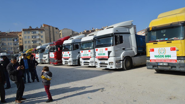 Bayırbucak Türkmenlerine yardım