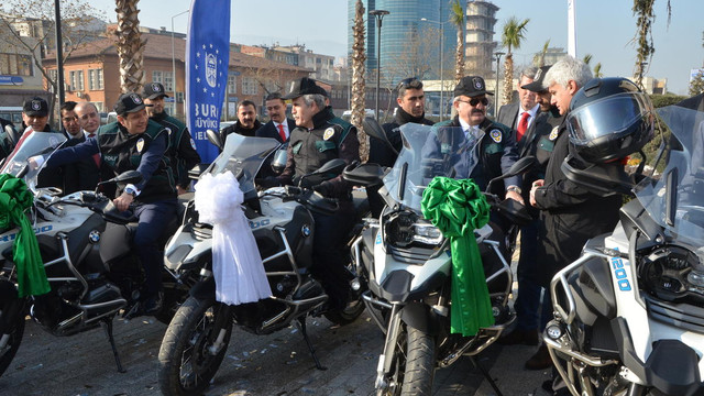 Belediyeden emniyete motosiklet hibesi