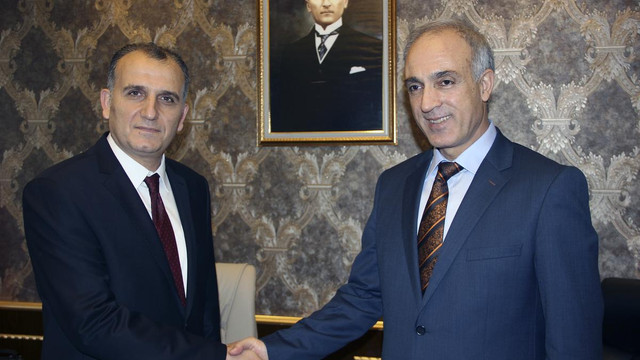 Bingöl Üniversitesinde devir teslim töreni