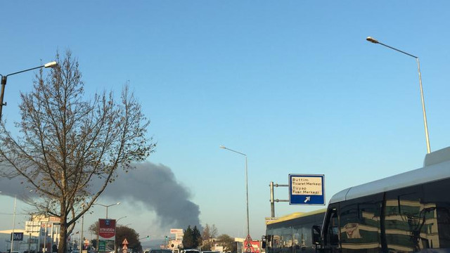 Bursa'da iplik fabrikasındaki yangın
