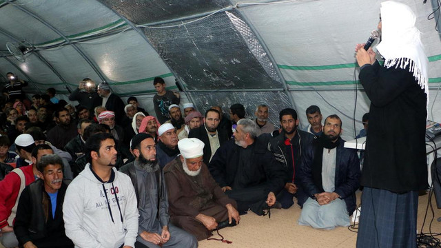 Çadır kentte Mevlit Kandili