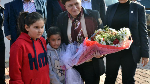 Çevre ve Şehircilik Bakanı Sarı Adana'da