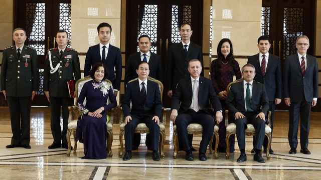 Cumhurbaşkanı Erdoğan, Vietnam'ın Ankara Büyükelçisi Tuan'ı kabul etti