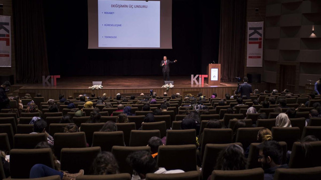 Devrim Arabaları ve Sanayileşme Konferansı