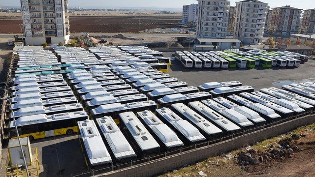 Diyarbakır'da "eylem çağrısı" yaşamı olumsuz etkiledi