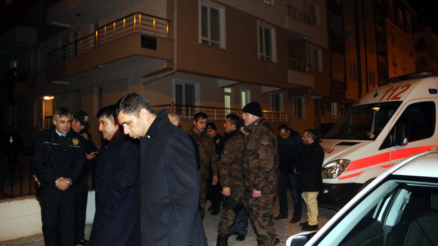 Diyarbakır'daki polis aracına saldırı