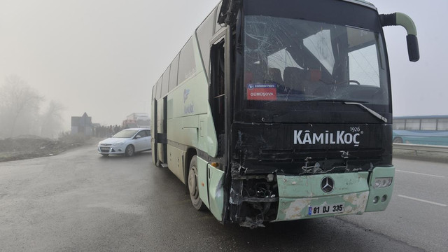 Düzce'de zincirleme trafik kazası: 14 yaralı