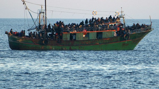 Yunanistanın Farmakonisi Adası açıklarında tekne devrildi! 11 göçmen hayatını kaybetti!