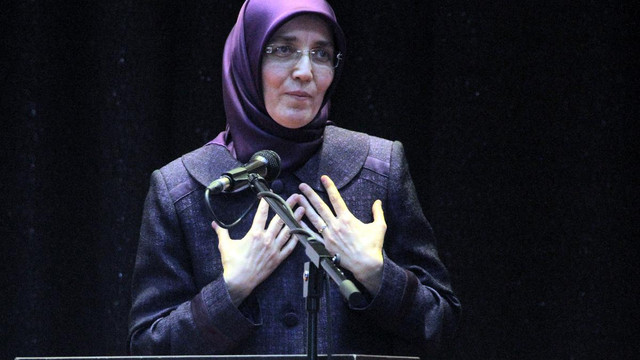 Elazığ'da "Sosyal Medya, Kadın ve Aile" konferansı