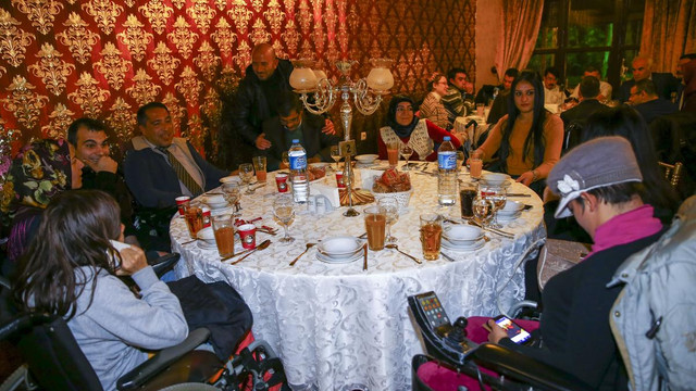 Engelliler, motivasyon yemeğinde buluştu