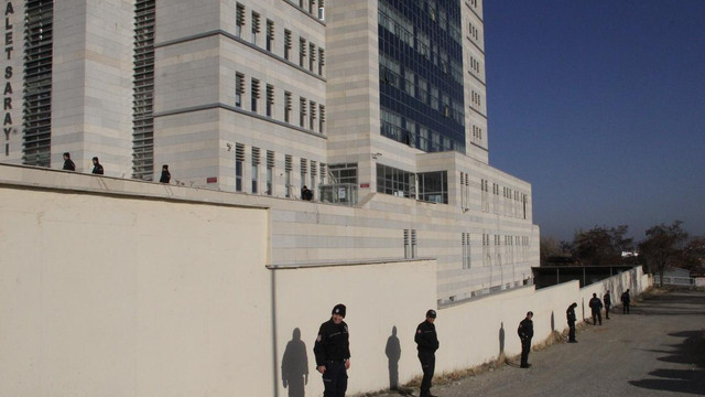 Eski belediye başkanına yönelik silahlı saldırı