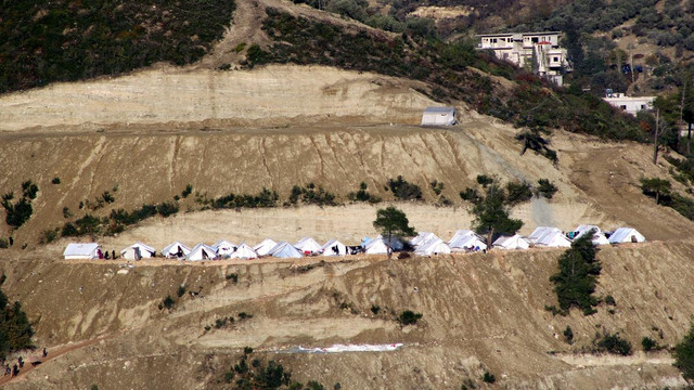 Hatay'da sıfır noktasına çadır kent