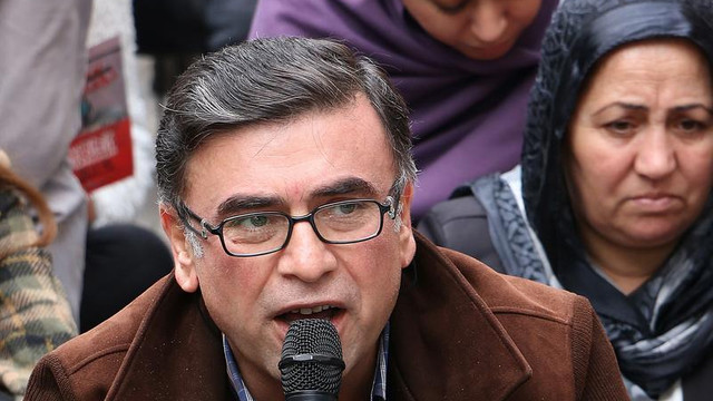 HDP'li gruba bayraklı tepki