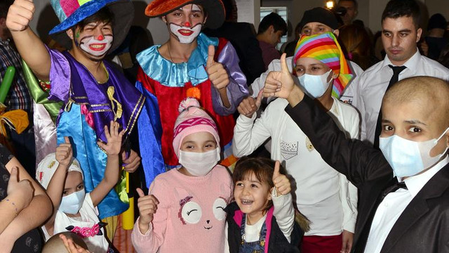 İlik nakli olan çocuklara moral etkinliği düzenlendi