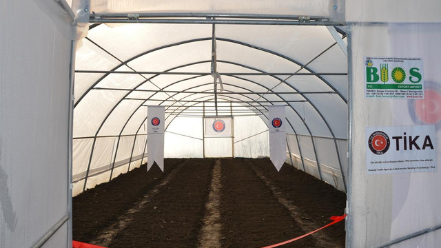 Karadağlı genç tarımcılar seralarına kavuştu