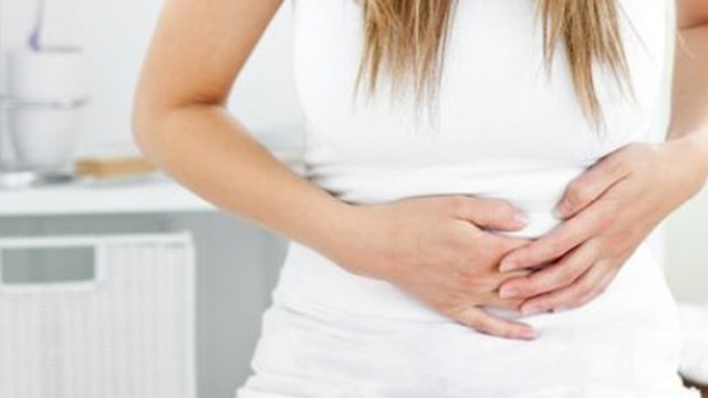 Karın şişliği için gitti ameliyatla midesinden kist aldırdı