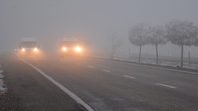 Kırşehir'de ulaşıma sis engeli