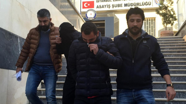 Kuyumcuları dolandırdıkları iddia edilen iki şüpheli yakalandı
