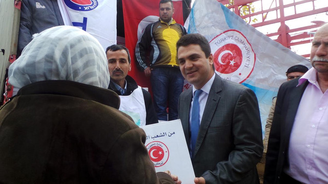 Lübnan'daki Türkmen mültecilere Türkiye'den yardım