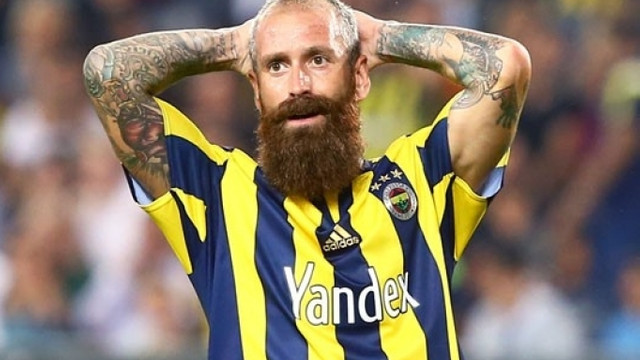 Raul Meireles Fenerbahçeden gönderiliyor