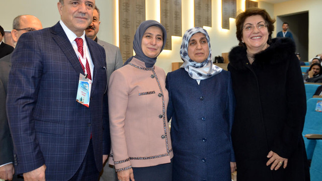 Meme Kanseri Tedavisine Güncel Yaklaşımlar Sempozyumu