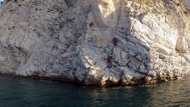 Muğla'da kurtarma ekiplerinin "keçi" operasyonu