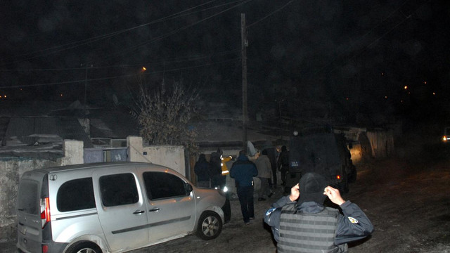 Oğlunu öldüren kişi, babasının evinde intihar etti