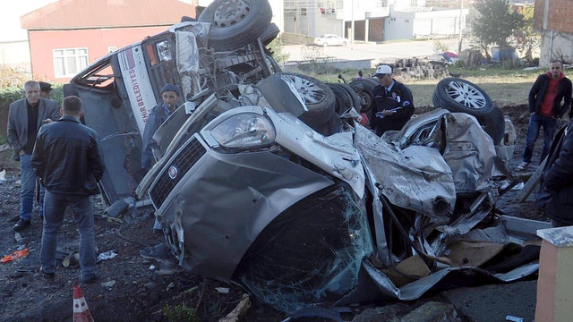 Samsun'da vidanjör devrildi: 3 yaralı