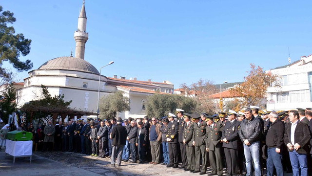 Şehit teğmenin babasının motosiklet kazasında hayatını kaybetmesi