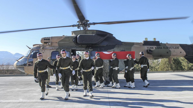 Şehitlerimizi uğurluyoruz