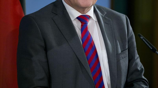 Steinmeier-Koenders görüşmesi