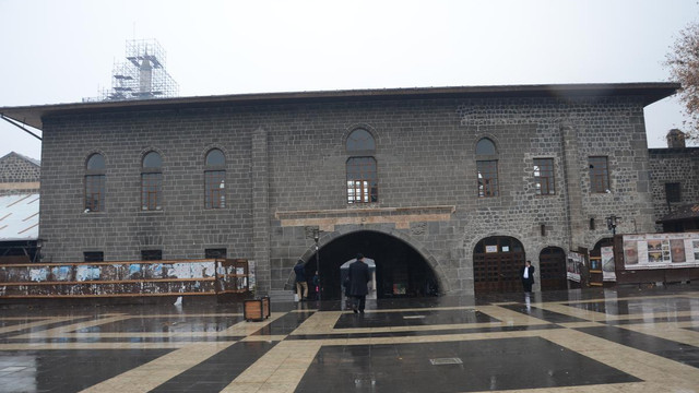 Sur'daki sokağa çıkma yasağı