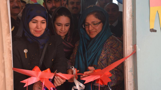 TİKA'dan Afganistan'daki eğitime laboratuvar desteği