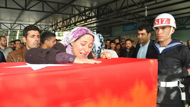 Trafik kazasında ölen uzman çavuş toprağa verildi