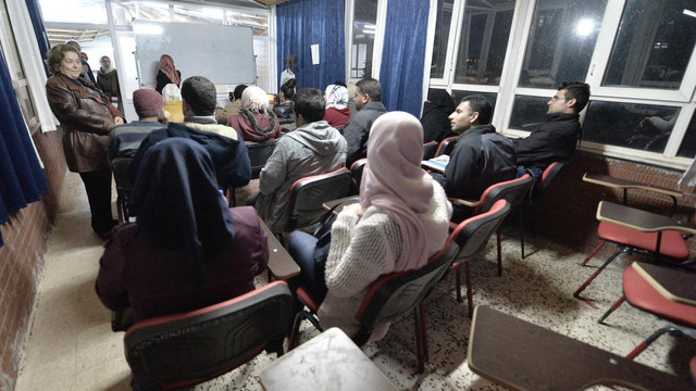 Türkçe öğrenerek hayatlarını kolaylaştırıyorlar