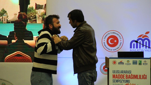 "Uluslararası Madde Bağımlılığı Sempozyumu"