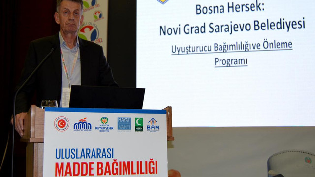 "Uluslararası Madde Bağımlılığı Sempozyumu"