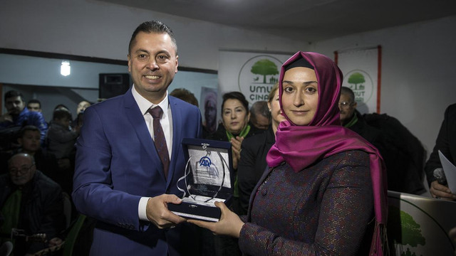 AA'ya "Umut Çınarı Sosyal Sorumluluk Özel Ödülü"