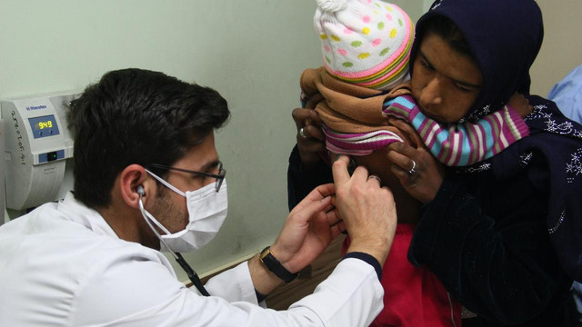 24 saatte bin 500 çocuk tedavi ediliyor