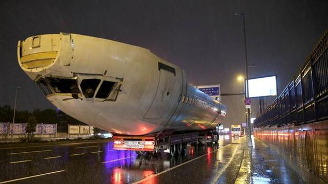 Parçalara ayrılan uçak restoran olacak