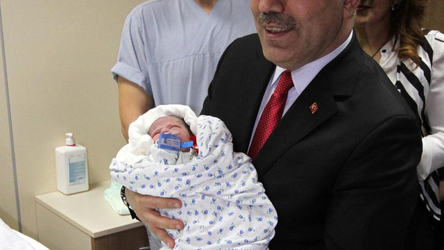 Adana'da yeni yılın ilk bebeği