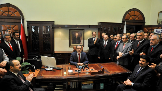 Akademisyenlerin bildirisine tepkiler