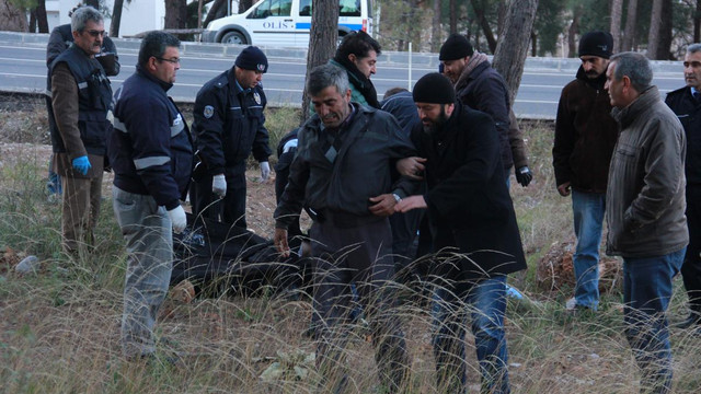 Antalya'da trafik kazası: 2 ölü, 3 yaralı