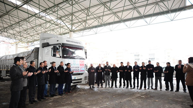 Bayırbucak Türkmenlerine yardım