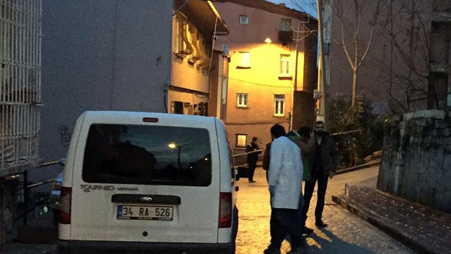 Beyoğlu'nda polis ekibine ateş açıldı