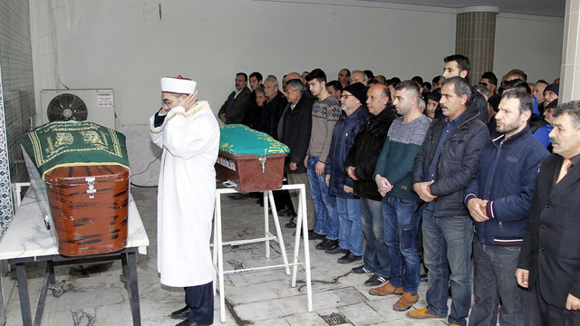 İzmir'de 2 kardeşin hayatını kaybettiği yangın