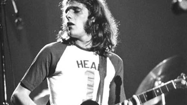 Eaglesın kurucu üyesi Glenn Frey hayatını kaybetti