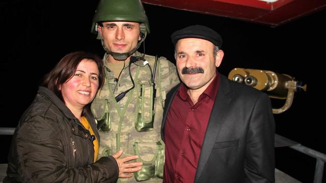 Mehmetçik'e canlı yayında yılbaşı sürprizi